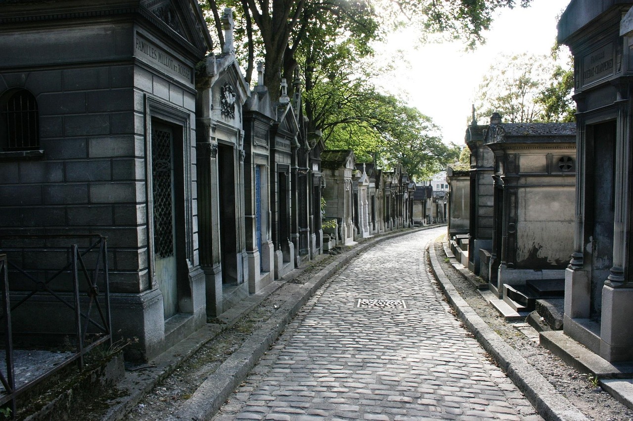 Père Lachaise Cemetery
